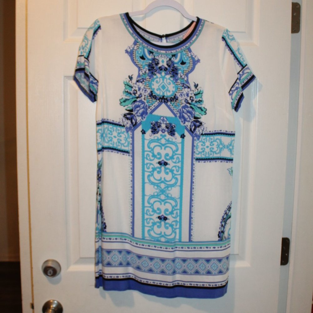 Peach Puff Dress 100 % Rayon Women Large runs small